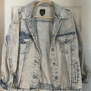 Oversized Light Wash Denim Jacket